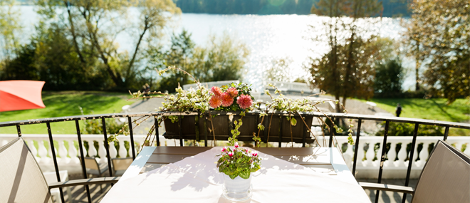 Abbildung Schlossklinik Abtsee Ausblick auf den See